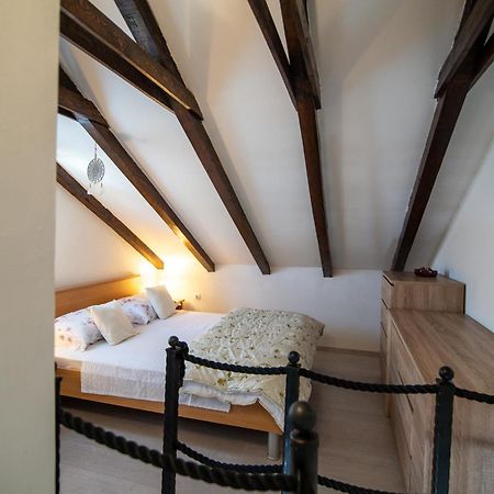 Studio Apartment Dona Trogir Kültér fotó