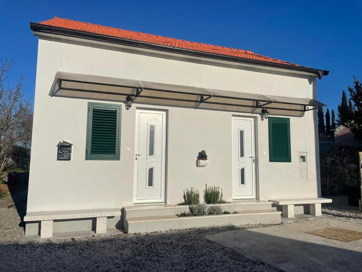 Studio Apartment Dona Trogir Kültér fotó
