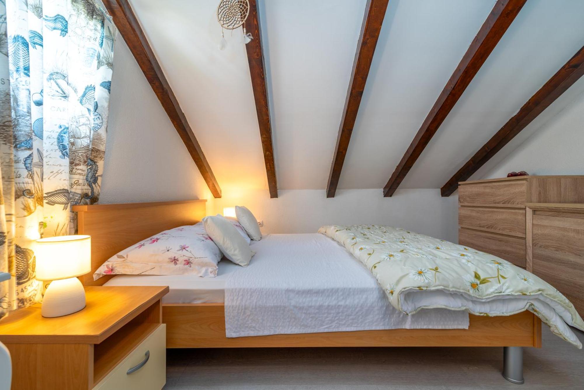 Studio Apartment Dona Trogir Kültér fotó