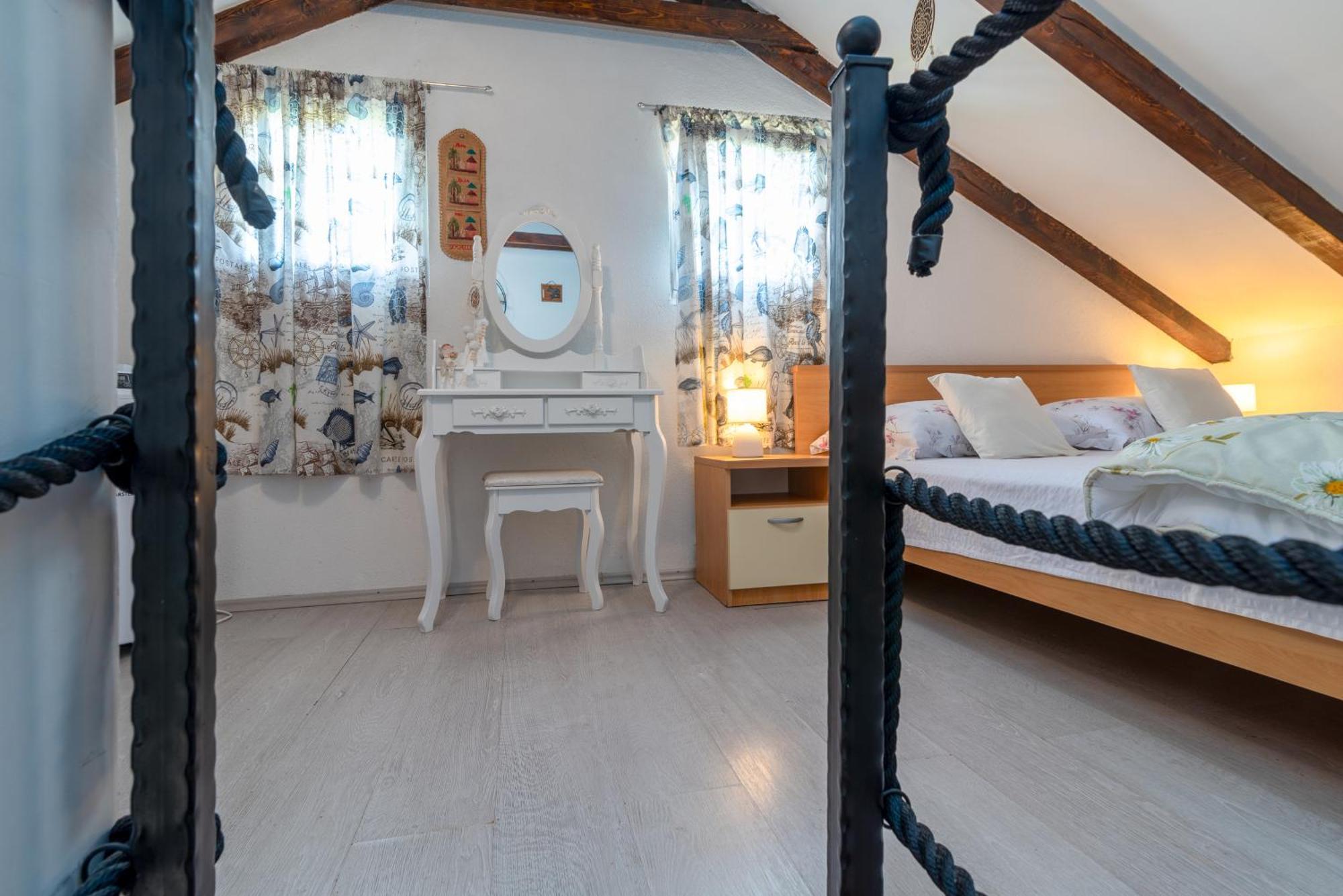 Studio Apartment Dona Trogir Kültér fotó