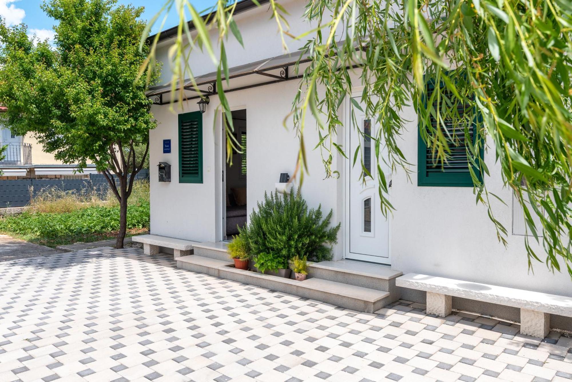Studio Apartment Dona Trogir Kültér fotó